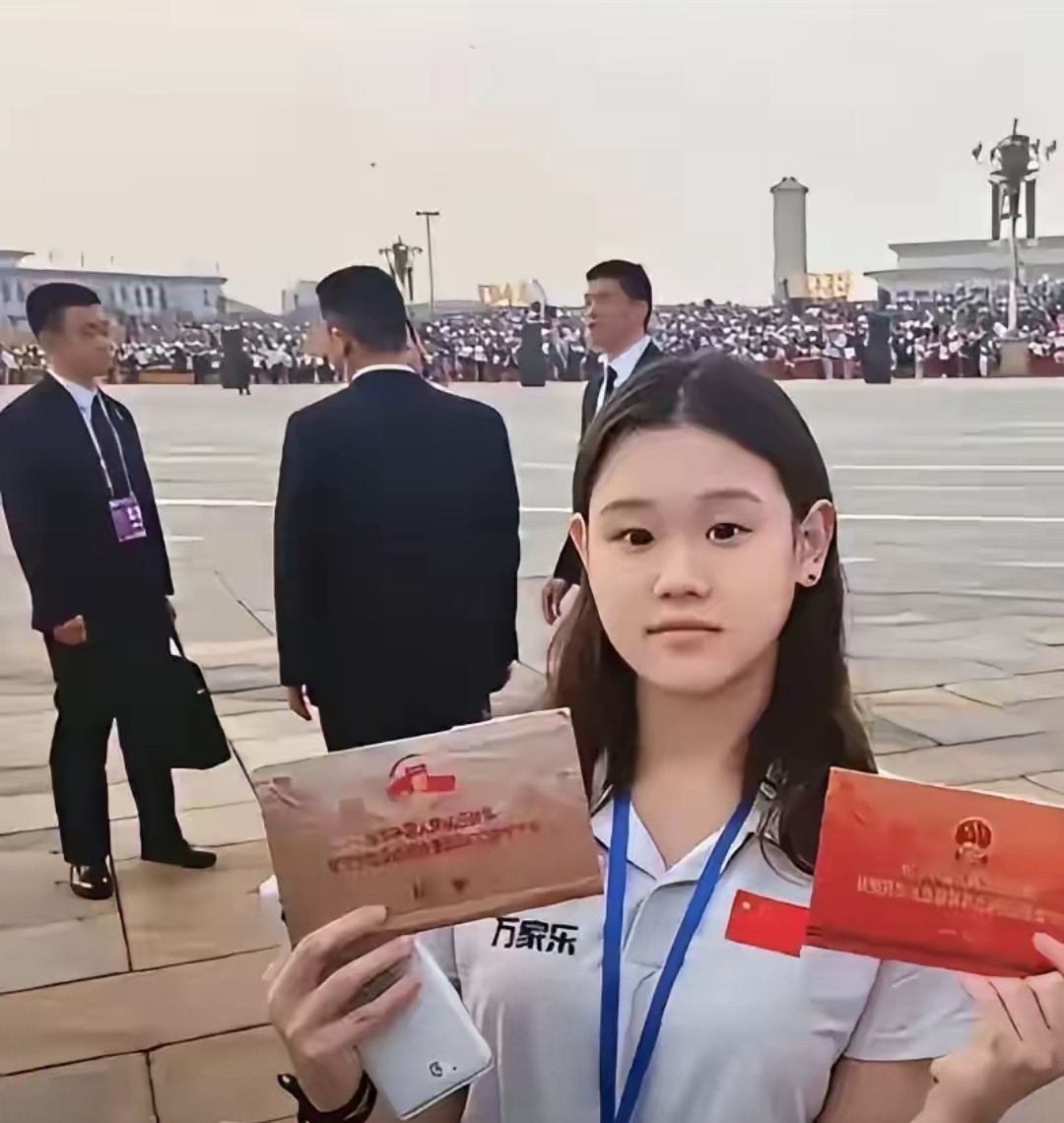 奥运冠军不知道自己有多少钱被问到这些年挣的钱去哪了，张家齐的回答特别朴素：没乱花，也没亏，都存着。再