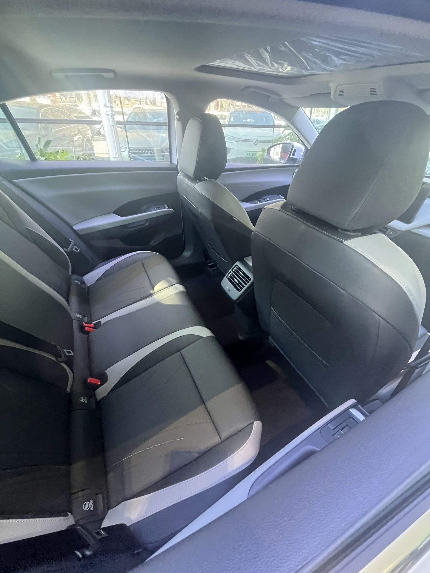 全新速腾S：细节见匠心，家用质感越级，走进一汽-大众展厅，静态品鉴全新速腾