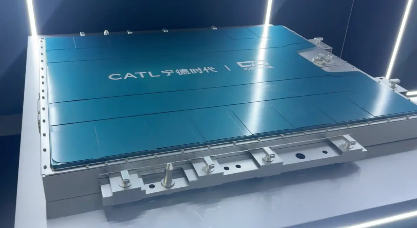 百万级豪车都搭载宁德时代你知道吗北京车展上，如果你随机拉开一台百万级新能源豪车