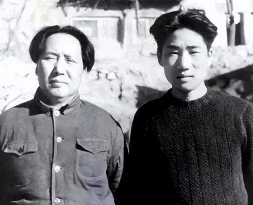 毛主席去世44年后,彭德怀绝密电报公开,揭开当年毛岸英牺牲真相。