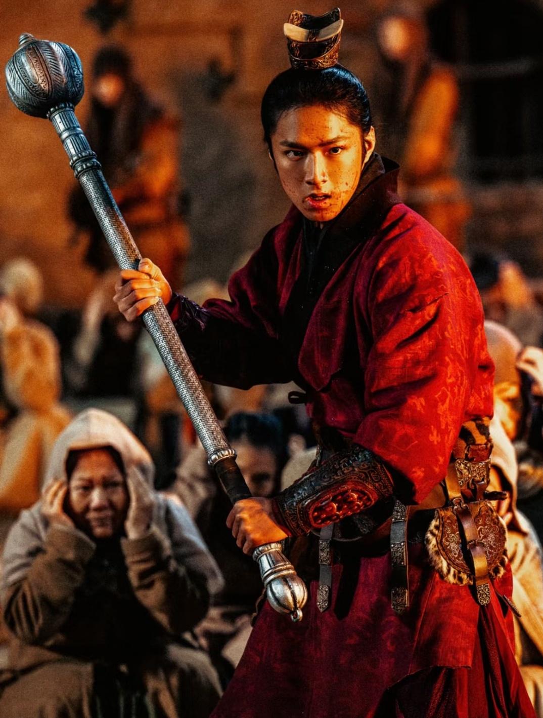 电影《镖人》中，最击中人心的，不是各种打戏而是21岁的他他就是饰演少年