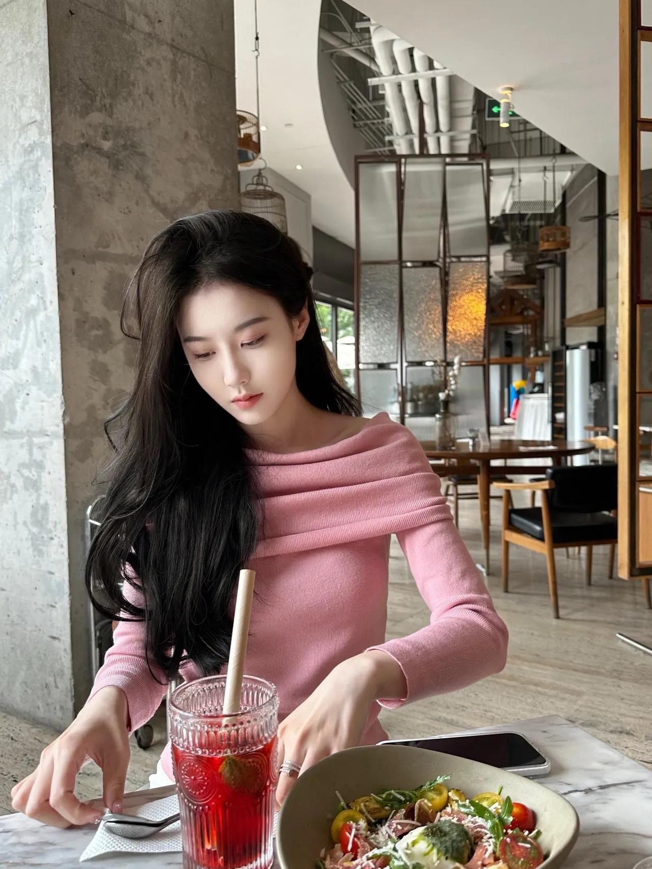 梯田的曲线，是大自然最美的线条[/微笑]