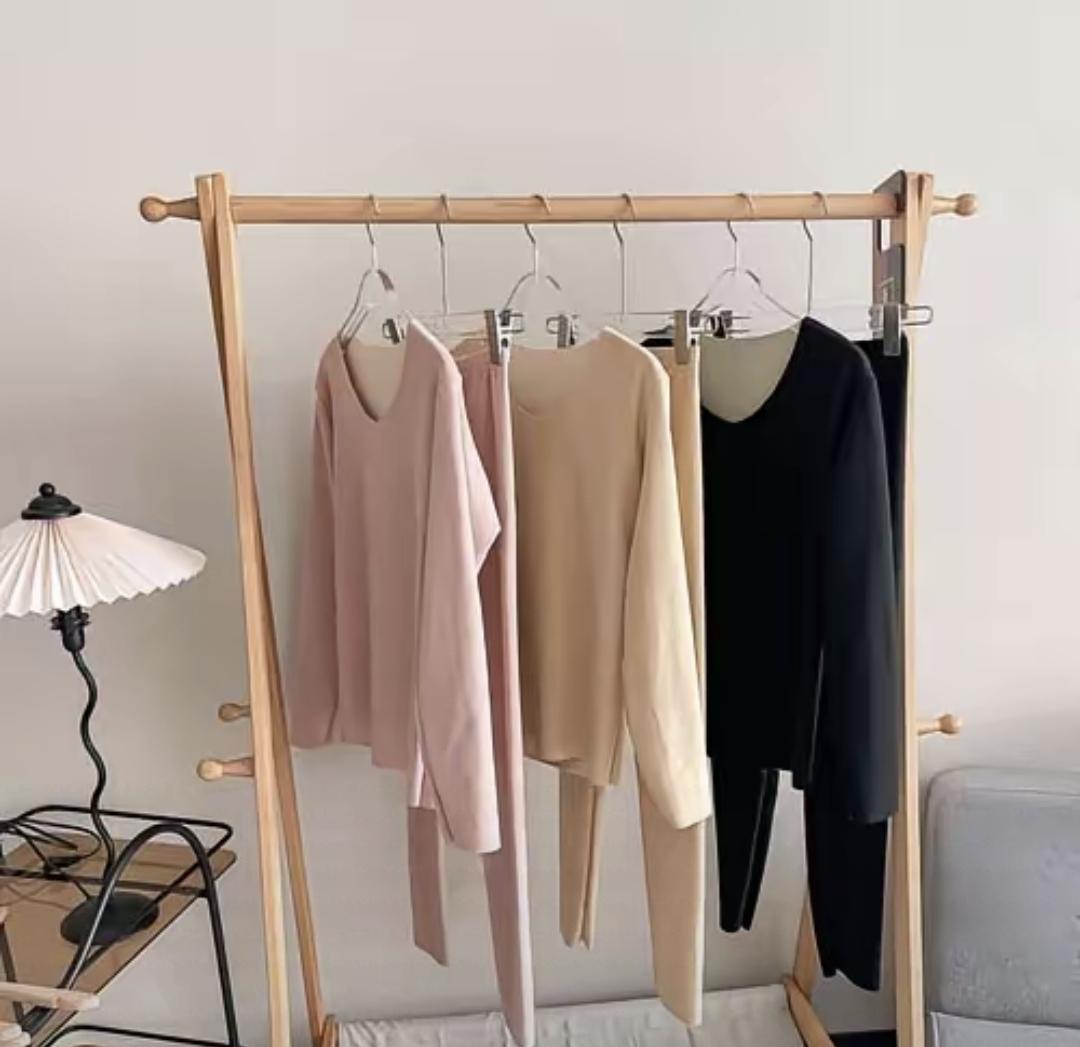 武汉冬天冷得要死，儿媳妇怀孕了还非要每天洗内衣。说是洗衣机不行，必须用手搓，每次