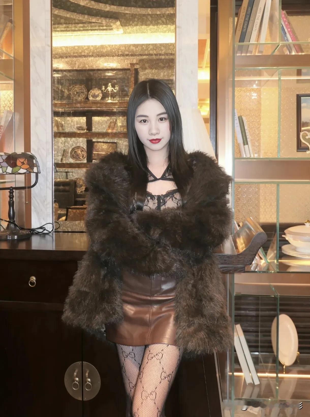 又是快乐周五😘