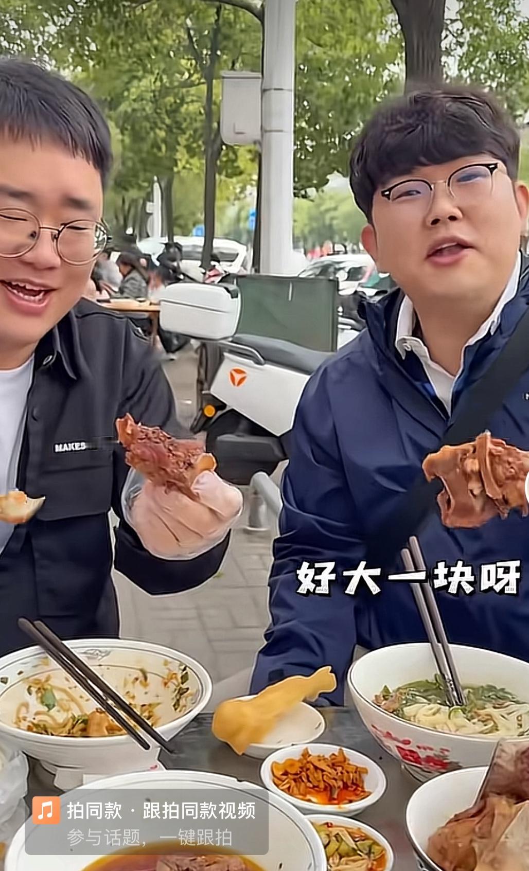 韩国人特别羡慕中国人的早餐，种类非常的多，一大早就吃的非常丰盛，各种包子油条面条