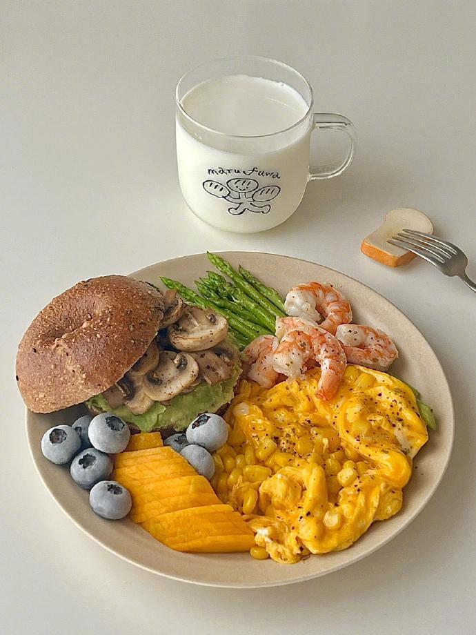 早餐一人食🍽️​​​