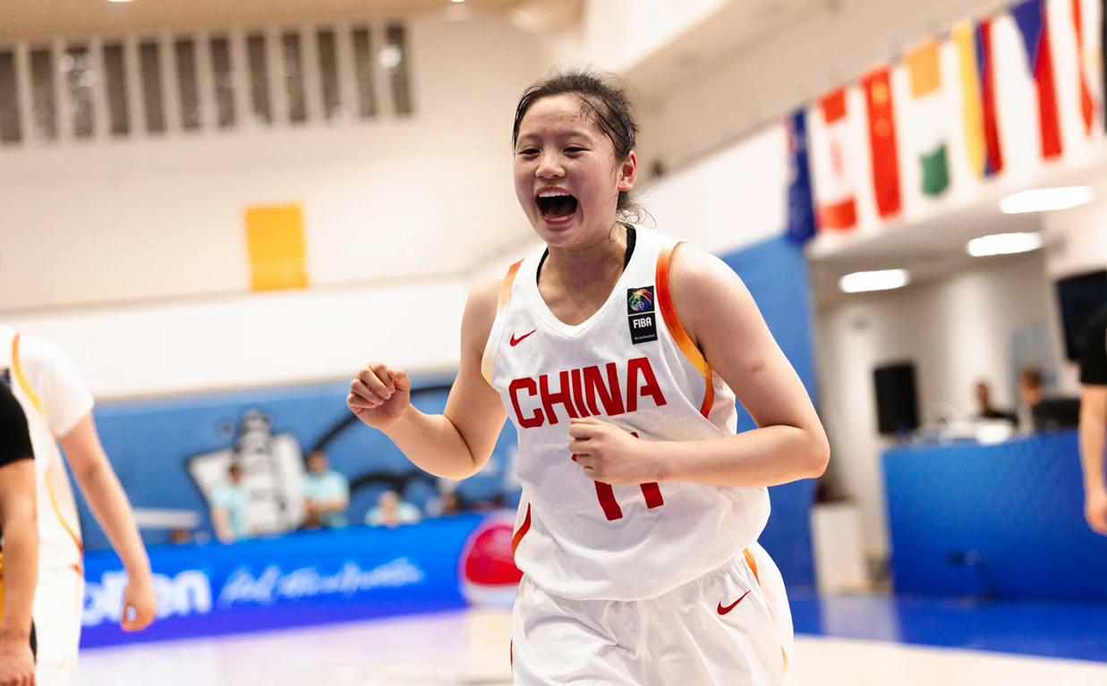 中国U17女篮核心之一李沅珊的晋级之路她真的是一位篮球界的天才少女长得一