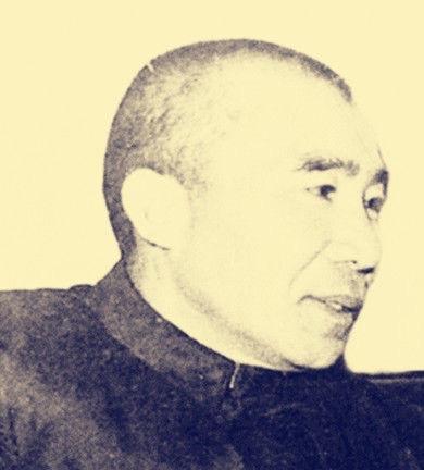 1948年，蒋介石请王耀武吃饭，宋美龄亲自下厨做了山东菜，吃完饭后，王耀武却对妻