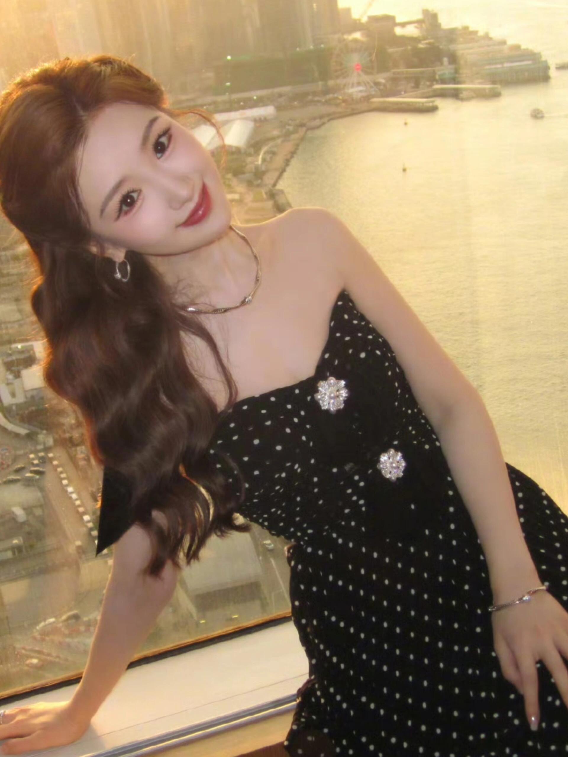 这哪像38岁呀！毛晓彤打通了任督二脉