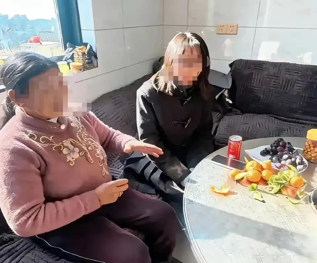 2025年4月5日，清明假期第一天，我在热搜上刷到“杭州地铁3号线有人把骨灰盒带