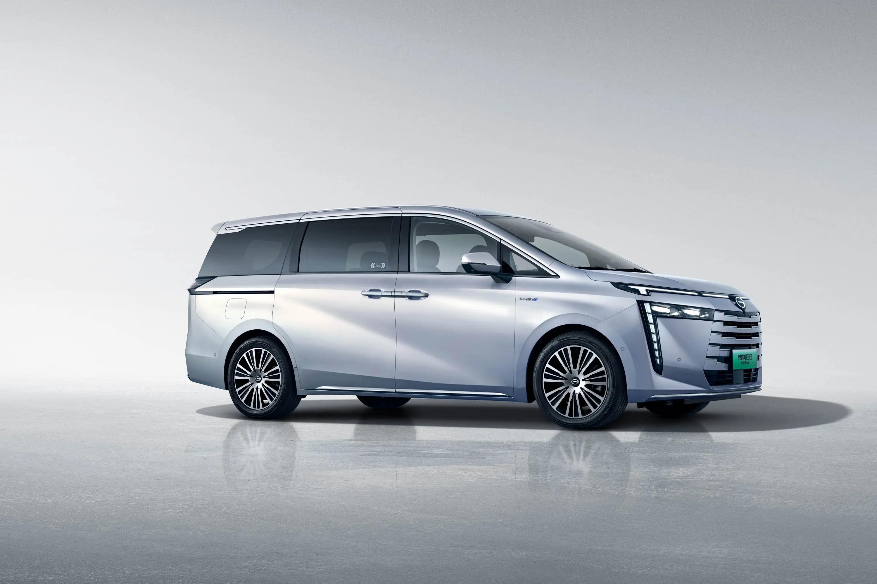 这段时间开传祺E8PRO+，真的越开越觉得它太懂咱们家用出行的需求了✨日常通勤