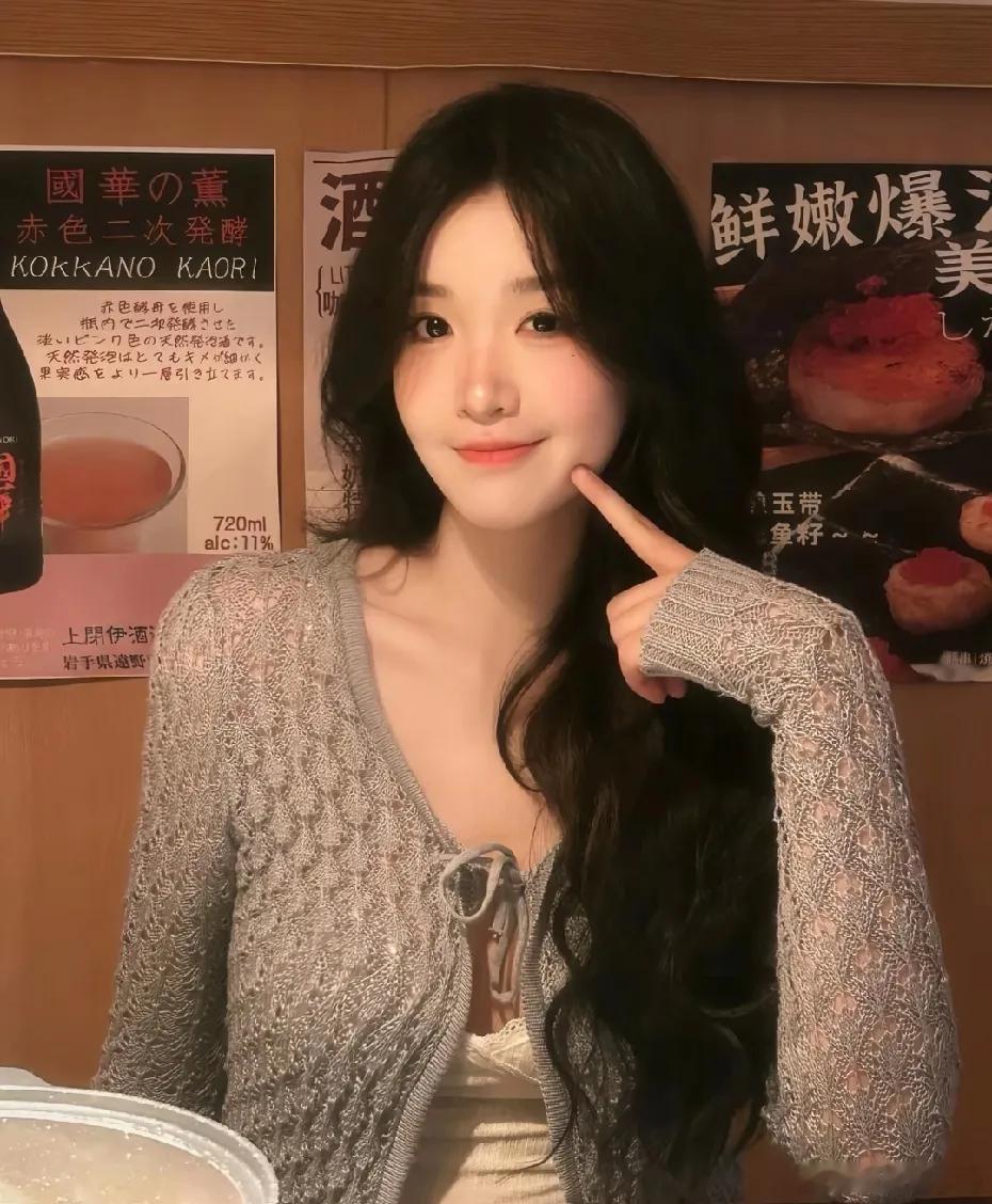 宋宁峰这波塌房，简直是把“意难平”写在了脸上！全是细节，全是讽刺。1.最穷出