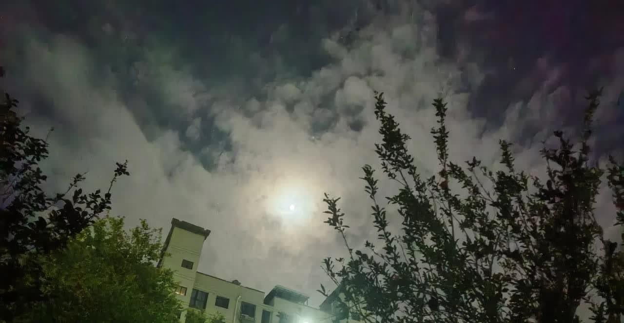 呲水事件中，受伤害最大的是不是瑞安林老师？是，也不是。说是，是因为林老师