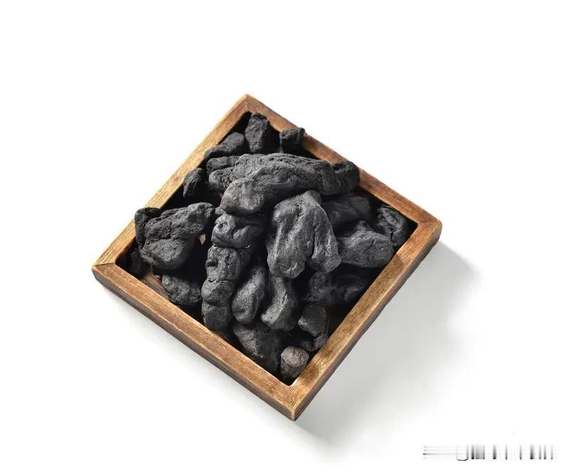 脾胃虚寒如何搭配黄精不伤脾胃脾胃虚寒的人想用黄精调理身体又怕伤脾胃，其实搭配对