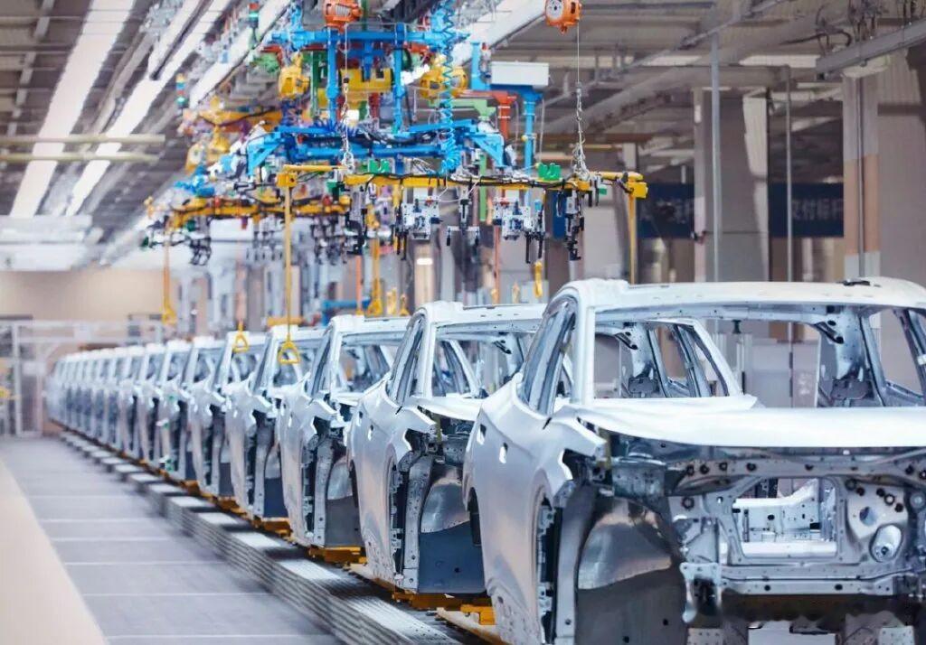 今年买车是不是最好的时期，明年车价会是怎么样？之所以很多人有这个问题，根本就是