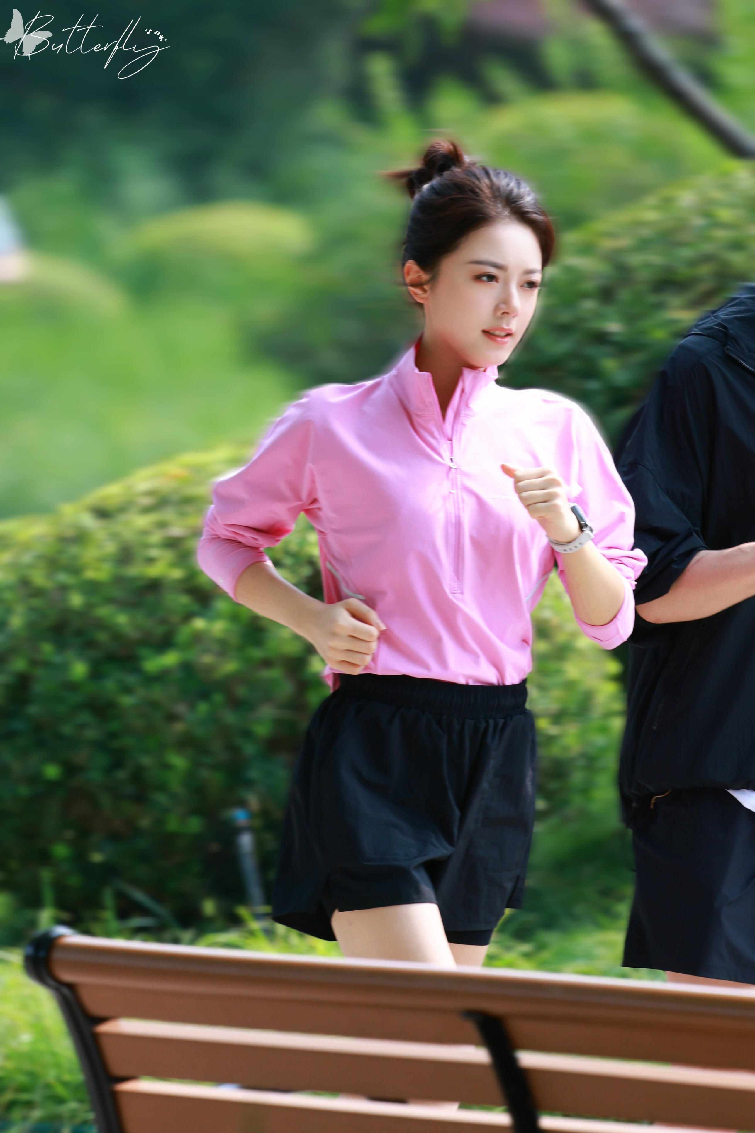 丸子头天花板😍赵今麦太美啦​​​