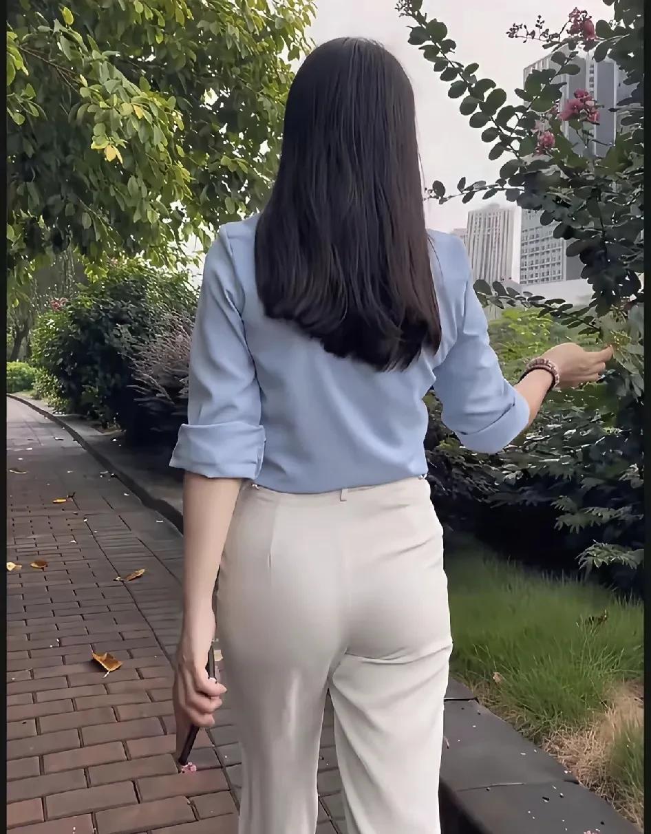 都说30岁少妇最有女人味，这个年龄的女人也是最迷人的，到底是为什么？