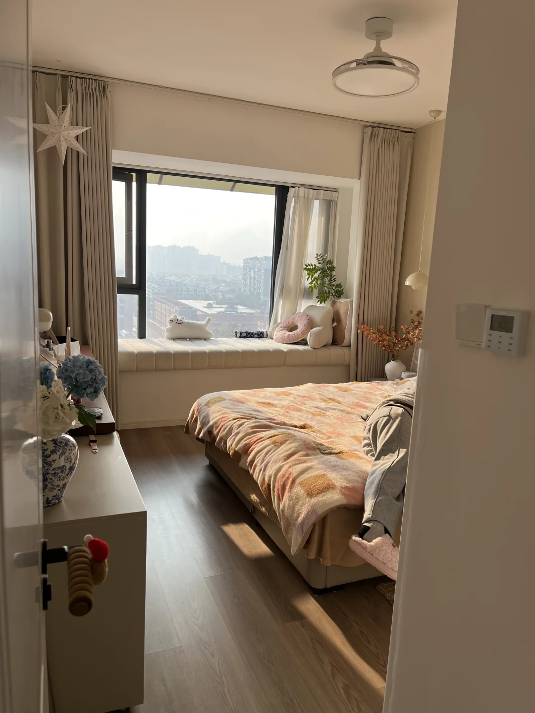 普通人的卧室🖼️干净舒服就好