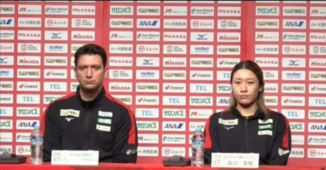 日本主帅公开道歉！亚锦赛痛失奥运门票后，球迷期待中国女排教练也能出来聊聊。