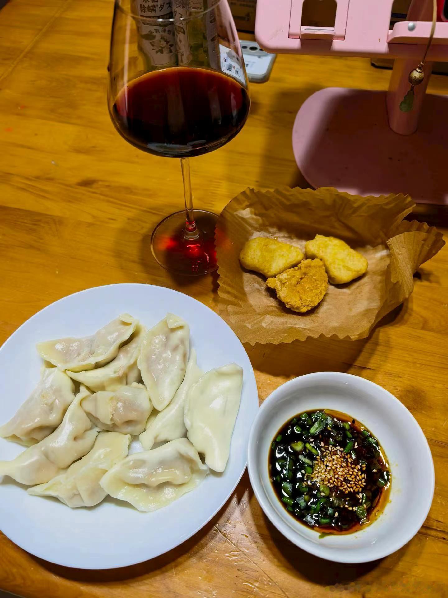 饺子就酒，越喝越有​​​