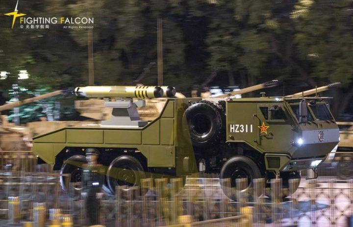 九三阅兵解读在此次阅兵亮相的武器装备中，如果让刀哥选几款最适合黄岩岛的，应该是A