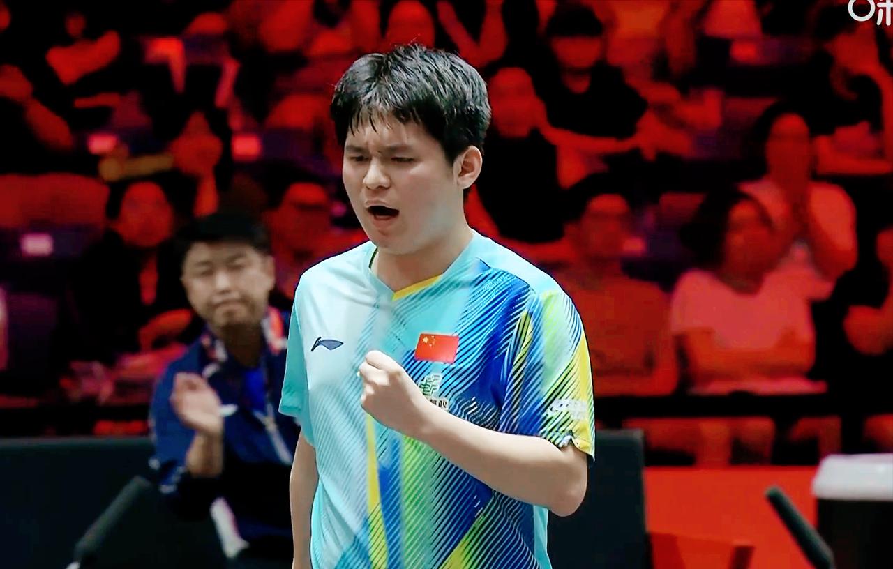 气人！林诗栋赛点球，又不会打了。局点球林钟勋直接扣分，回抛超过40！小石头