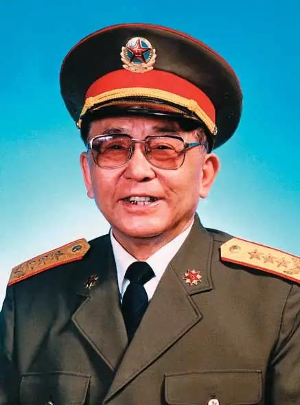 1985年，王诚汉已经68岁，刚从成都军区司令员的岗位上离休，按理说可以安享晚年
