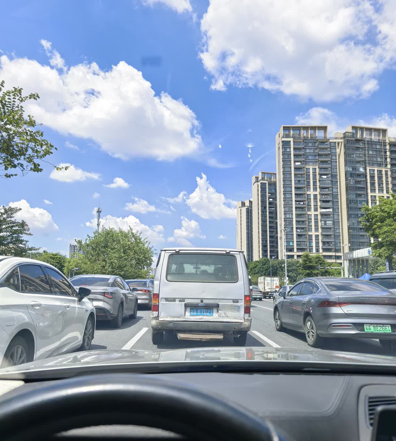 花了将近一万元拿驾照亏得我心慌慌六年前听说考驾照改革了考场变成了