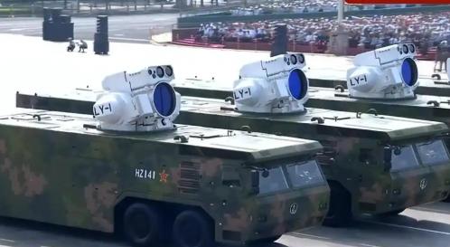 美军高层彻底坐不住了！中国的舰载激光武器亮相，远超美国！ 咱先说说这事为啥让