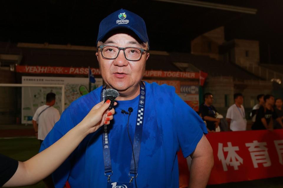 董路老师被喊话，能否邀约？最近随着董路老师和足球小将的出圈，引起了广大社会的关