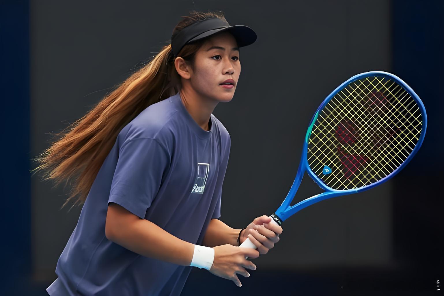 资格赛起步：黑马的突围之旅在职业网坛，资格赛选手往往是正赛舞台的“配角”，世界排