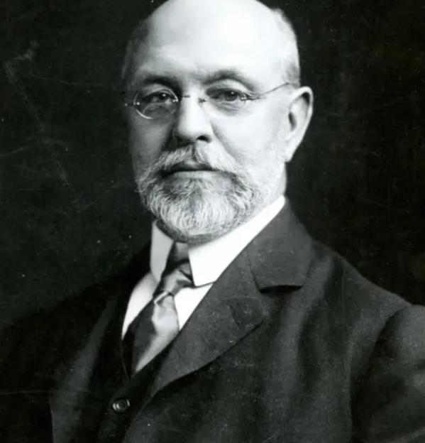 1879年，俄国科学家在忙完一天的工作后，不洗手就开始吃饭了，结果他发现，自己吃