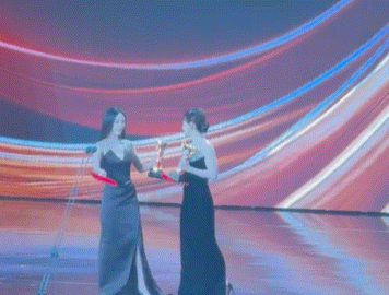 原来大丽小幂指的是杨幂孙俪大丽小幂指的是杨幂孙俪原来“大丽小幂”指的是杨幂和孙