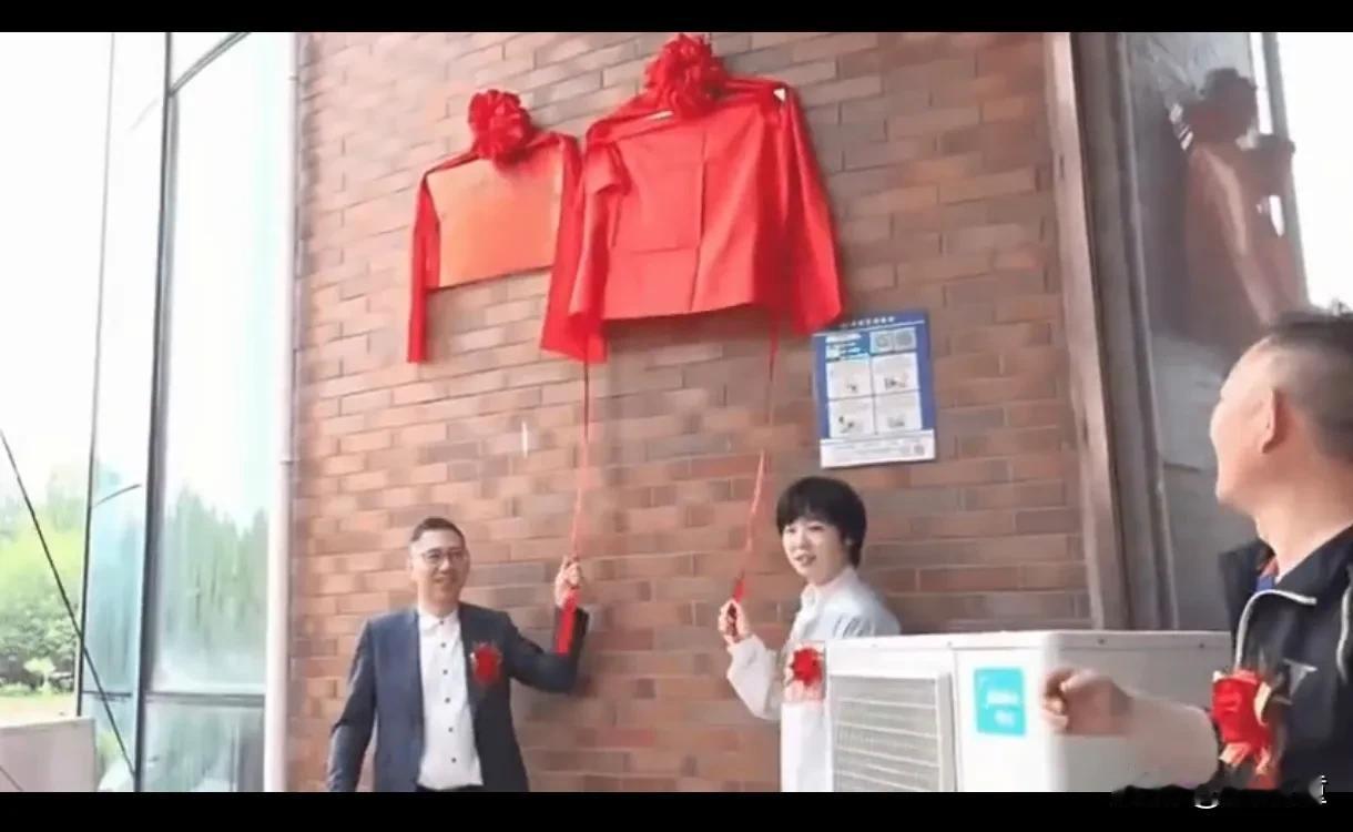 多哈世锦赛之后，运动员们各自发挥，足见王励勤很“公平”！能够让每一个运动员在赛