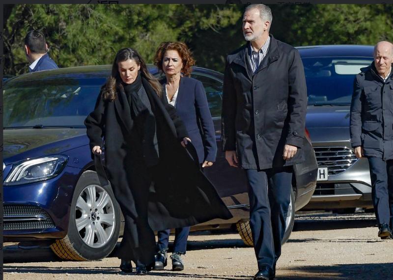 ）后的情况，并向受影响的人们表示慰问。之后两人还将前往波尼恩特苏尔市民中心，会见