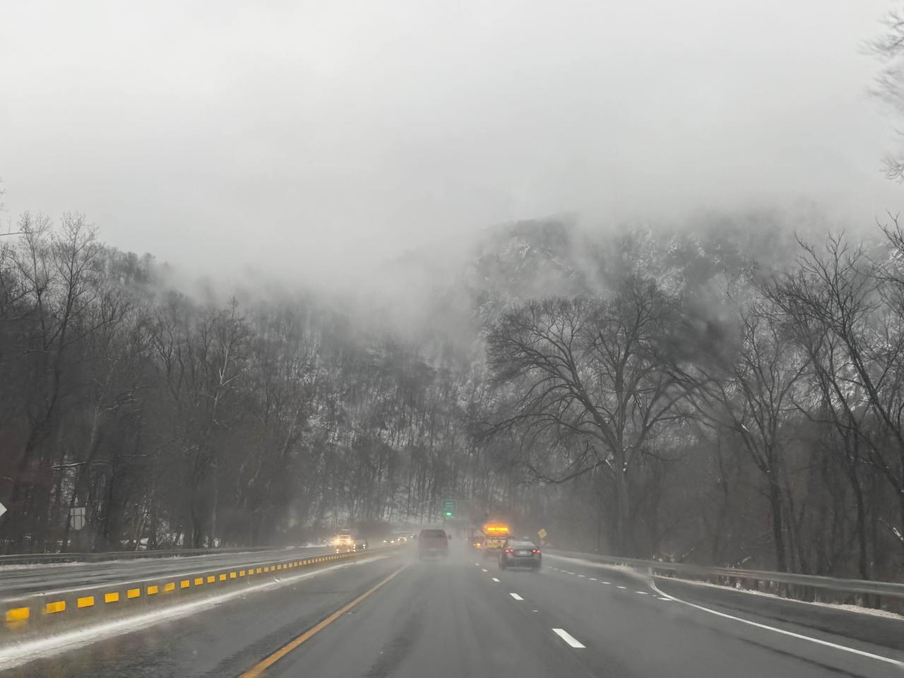 从多伦多开车去纽约｜Day2（2025年12月29日）：雨中的纽约，第一次真正