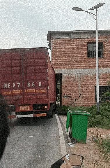 这趟生意，钱没有赚到，估计要赔不少钱了！