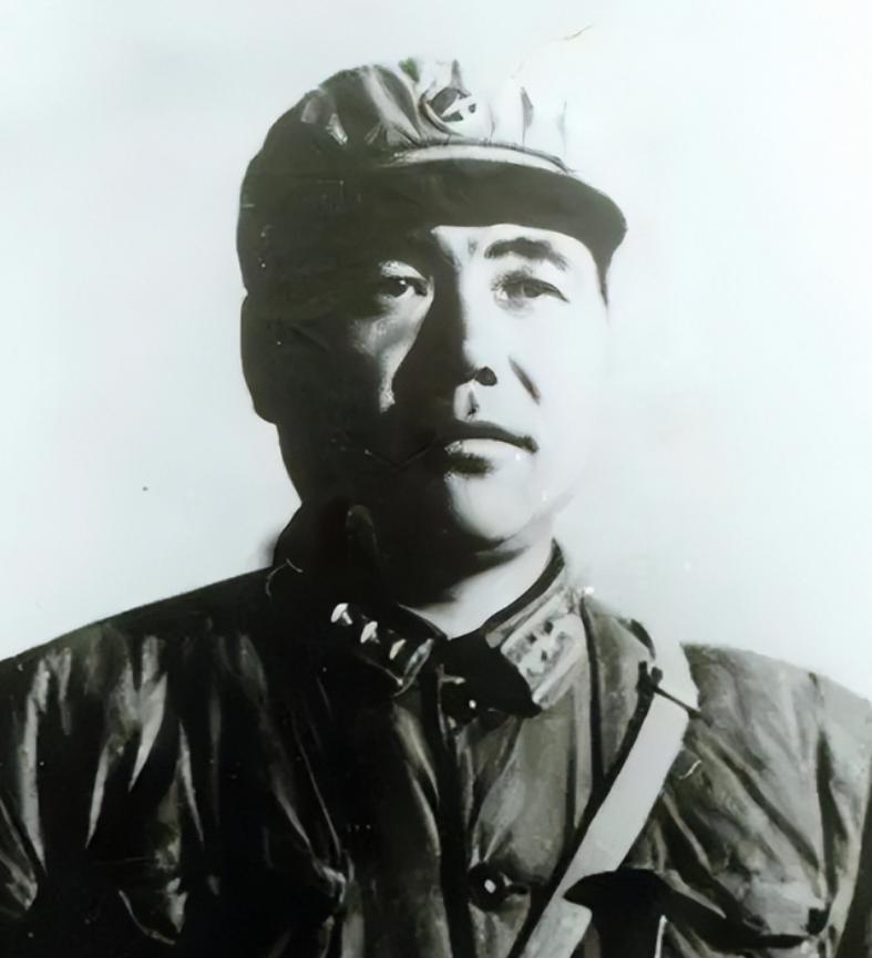 1967年，深夜，郭兴福，含泪掐死两子一女，随后与妻子一起割腕，结果没有成功，郭