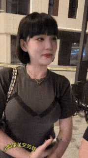 小姐姐：我以为你贪图我的美色呢？哈哈。