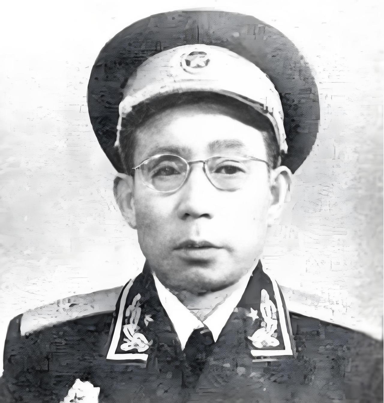 1936年，红军团长李文清因未救援骑兵排，被贺龙下令枪毙。他临刑前狂吼：“让我死