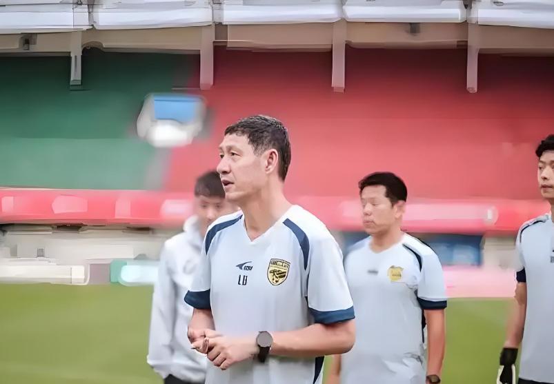 魏群执教川超联赛泸州队，哪支球队能把黎兵请来当主教练吗？山哥黎兵下课之后，没有