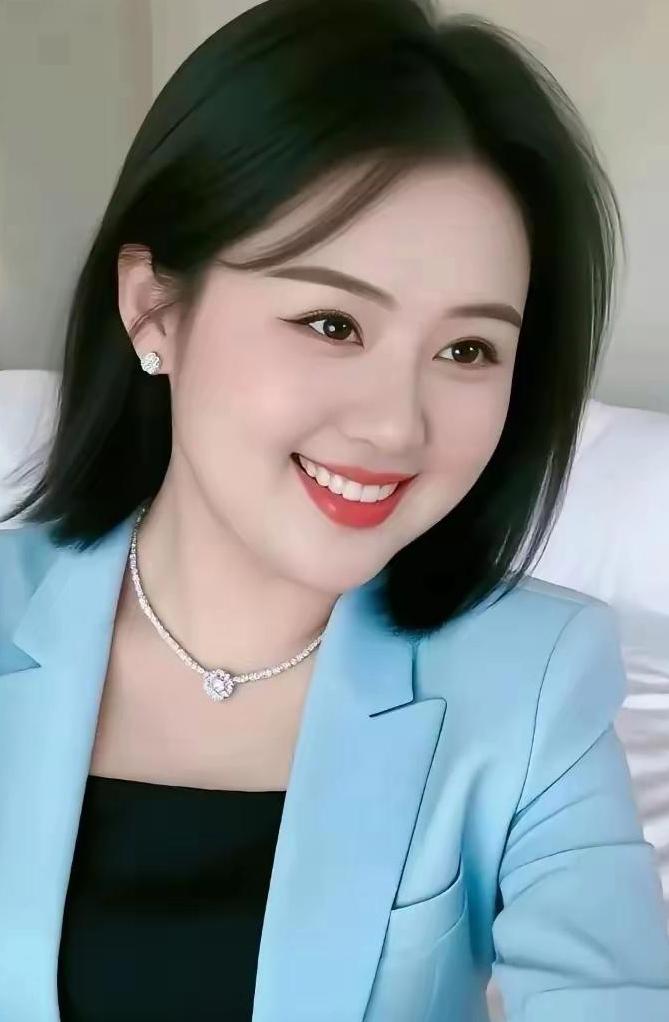 这样的女孩温柔善良，遇到要好好珍惜。