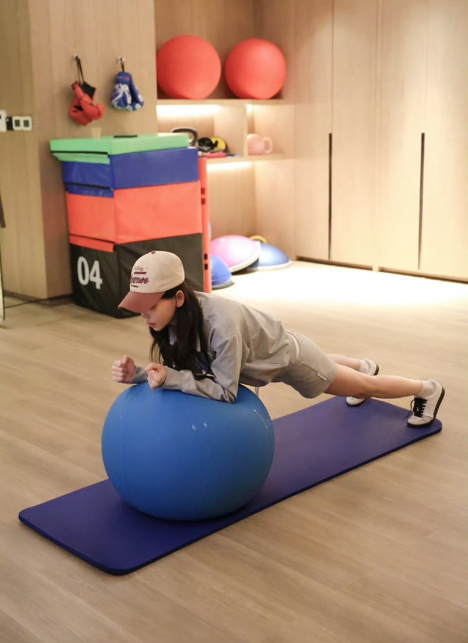 于文文演唱会晕倒于文文～～于文文