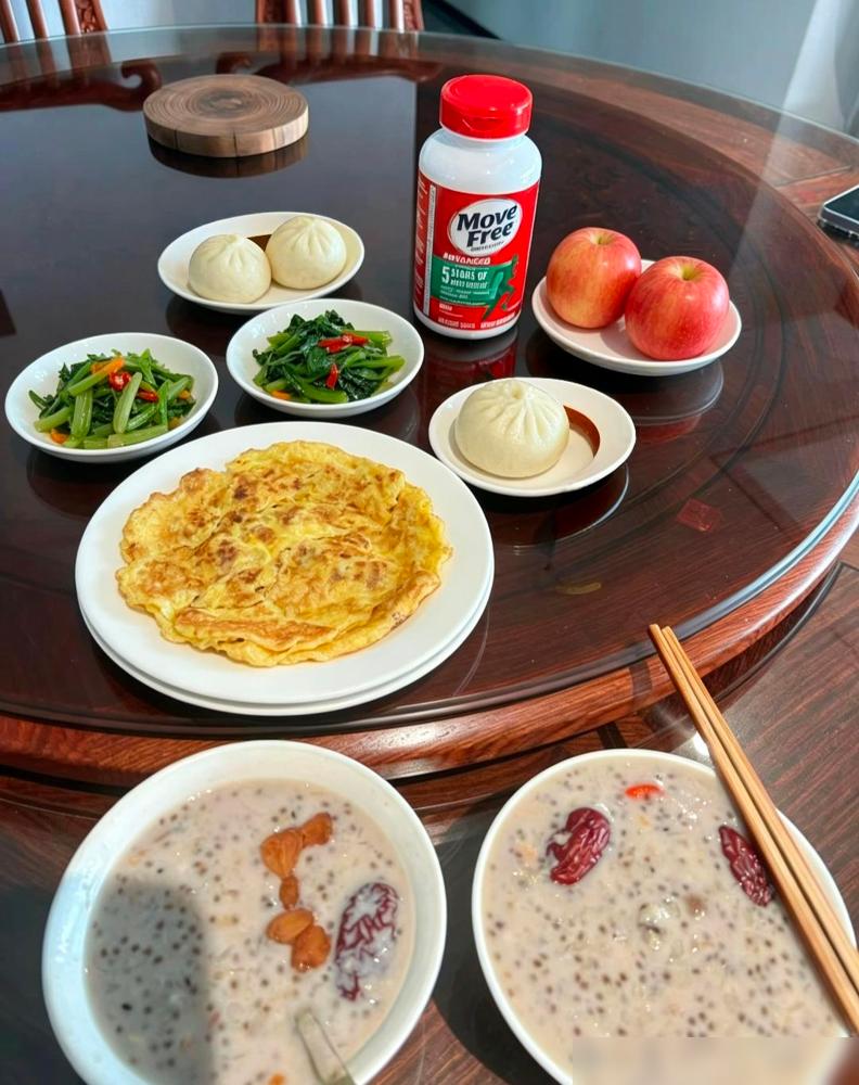 秋冬要十全十美，十吃十不吃。1、多吃石榴，少吃西瓜2、多吃秋葵，少吃芒果