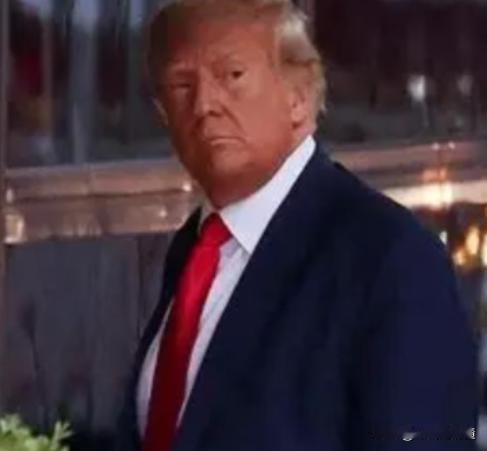 中美贸易战，现在已经不是什么芯片，加税，逆差的问题了，现在美国就是一门心思想要强