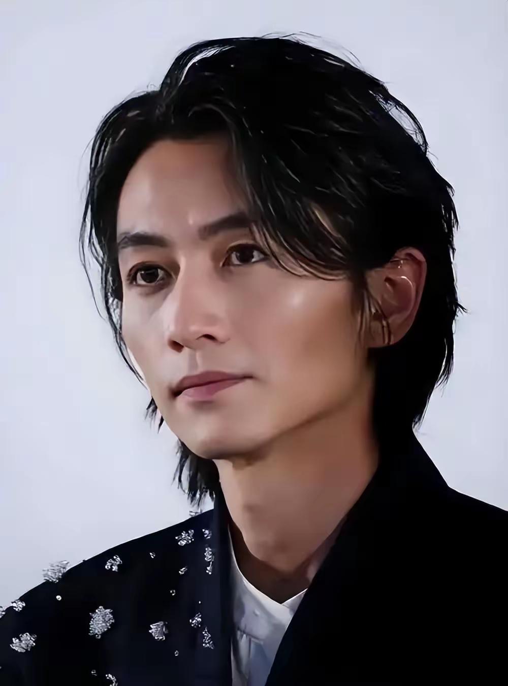 离婚不到1年，陈晓状态事业双回春，与陈妍希彻底拉开距离1月29日，陈晓亮相