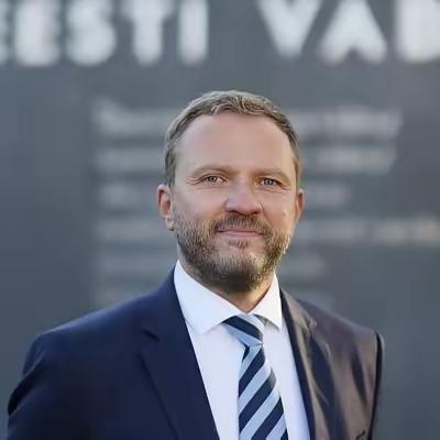 一个小国外长，就这么骂大街？据报道，爱沙尼亚外长近期谈及俄罗斯总统普京时称，“