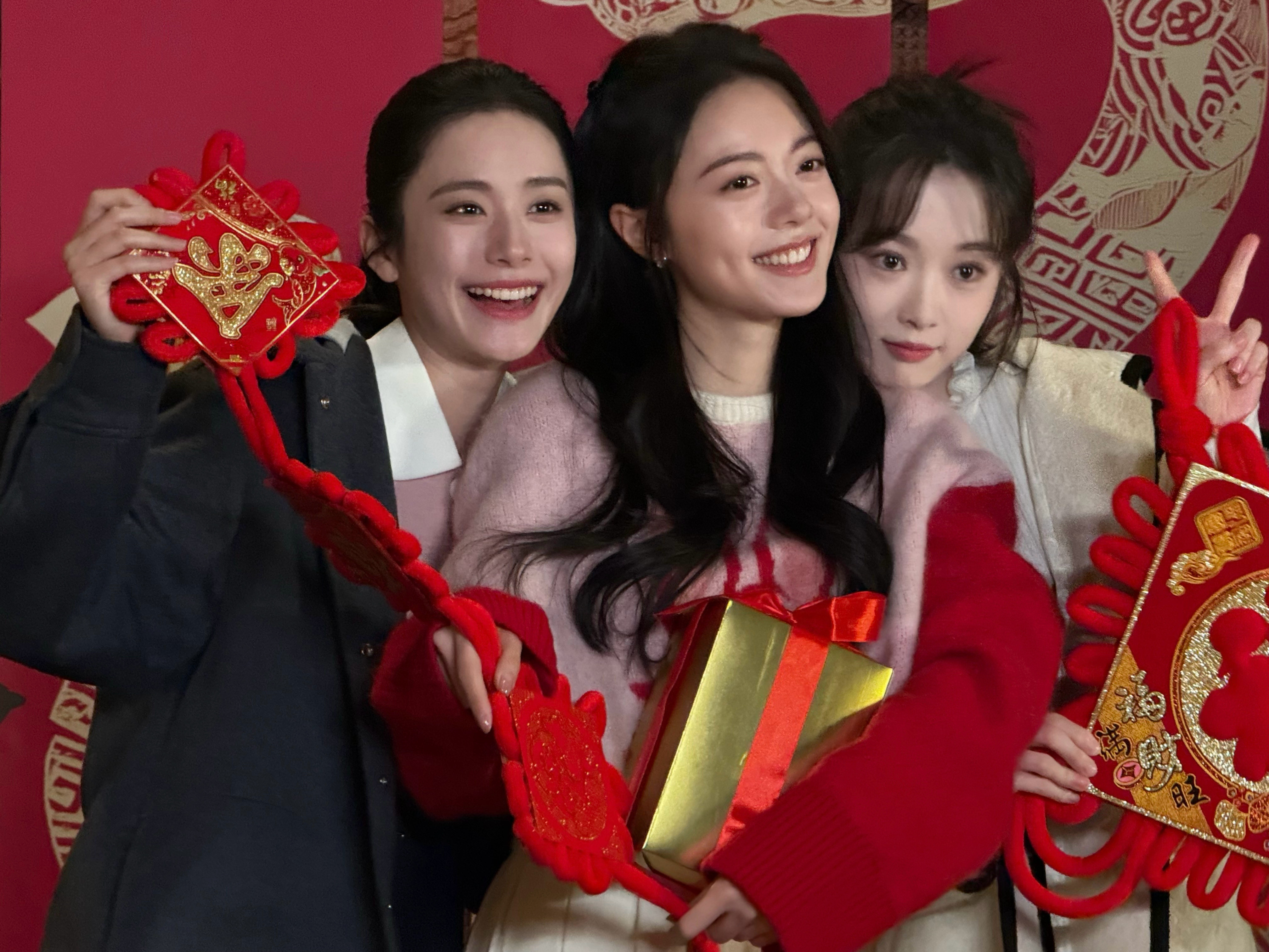 羽华✨很荣幸可以成为你也是你的出现成为了属于我的一束光在与你共同出现的日子里