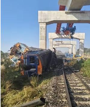 泰国高铁真相来了，别再给中国扣黑锅了！ 近期中泰高铁出事闹得沸沸扬扬，但是一