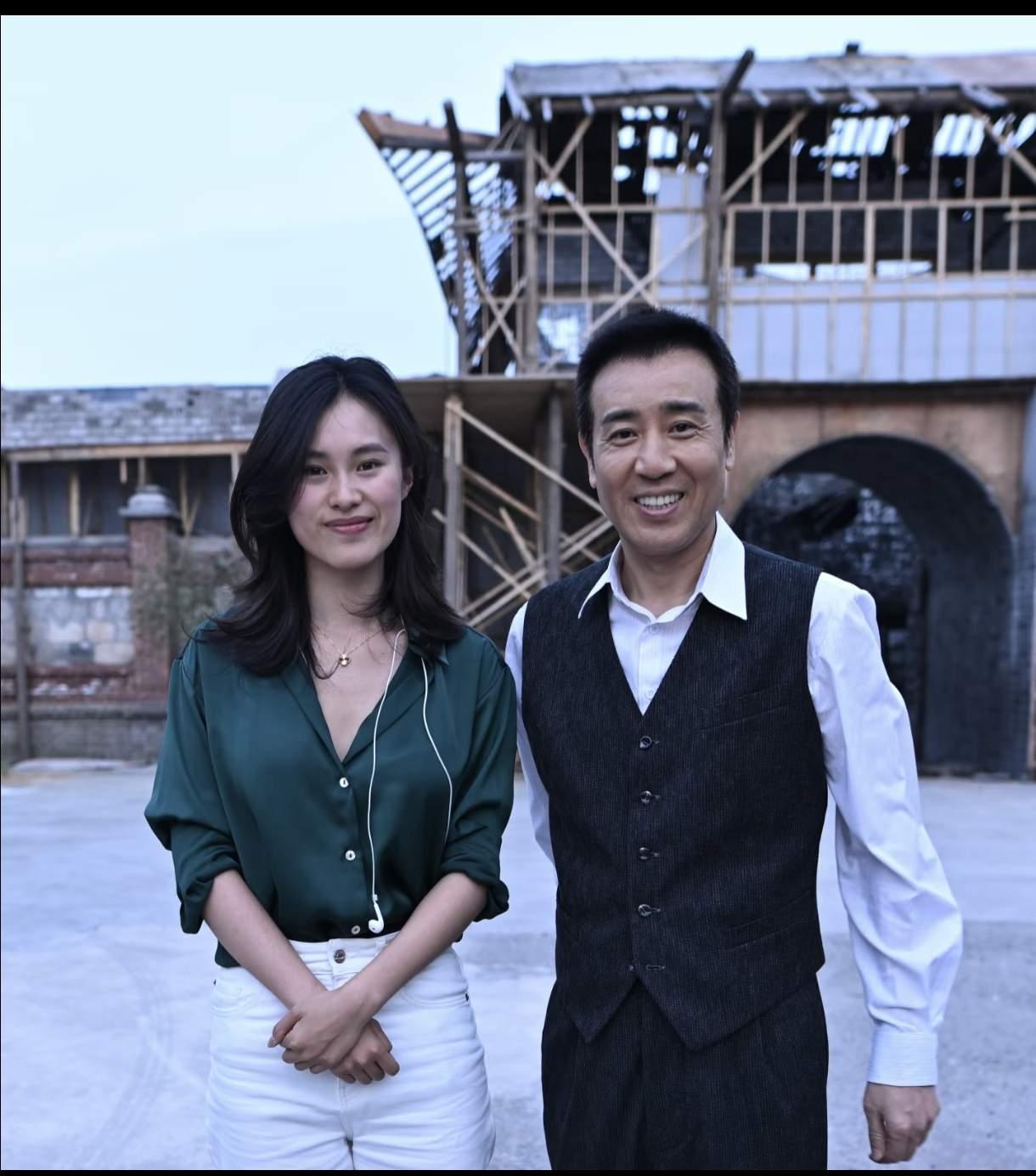 吴石将军家里的保姆阿兜是个什么角色?《沉默的荣耀》里,导演总是给她特写,这可不是